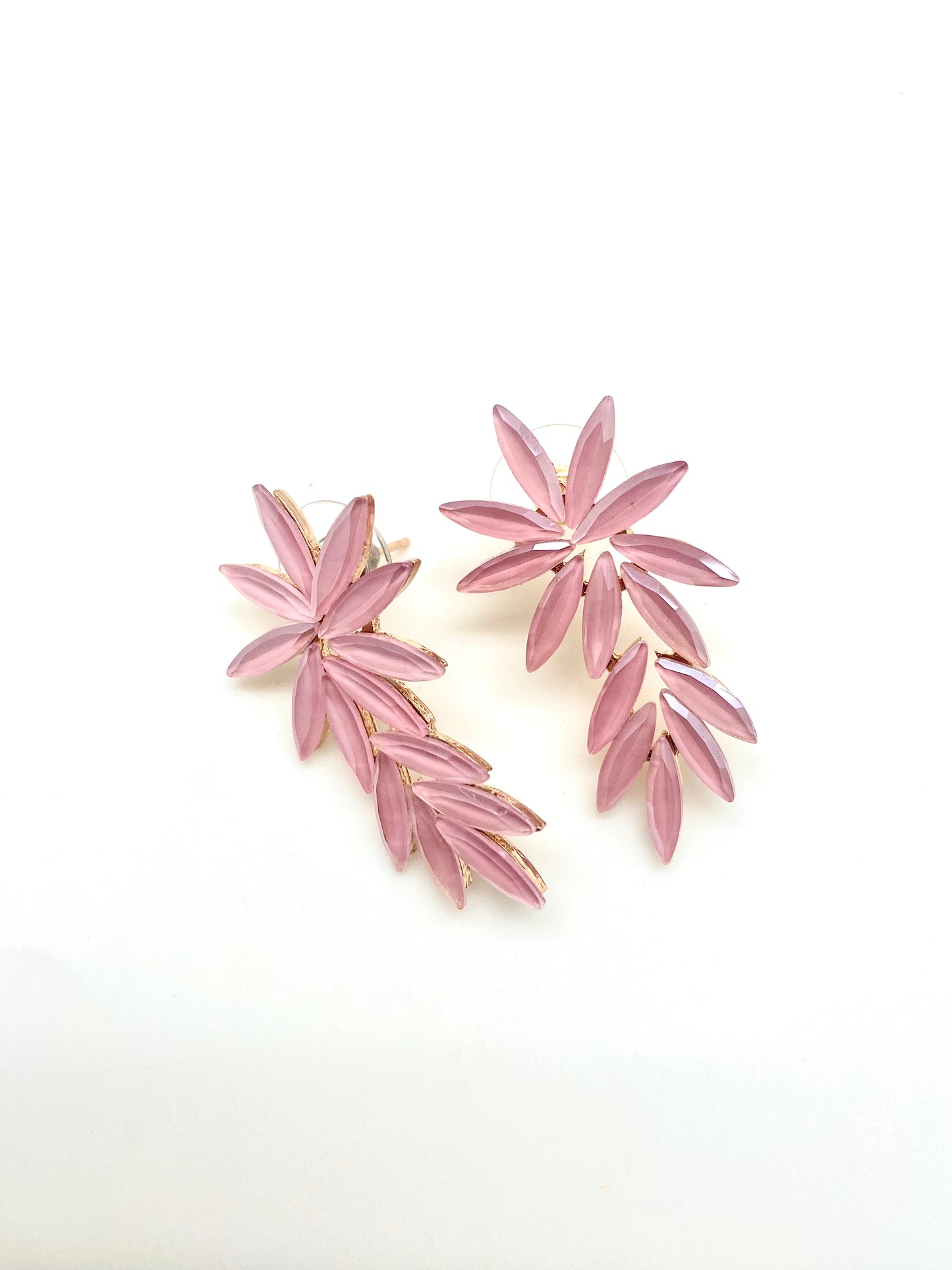 Pendientes hojas rosas