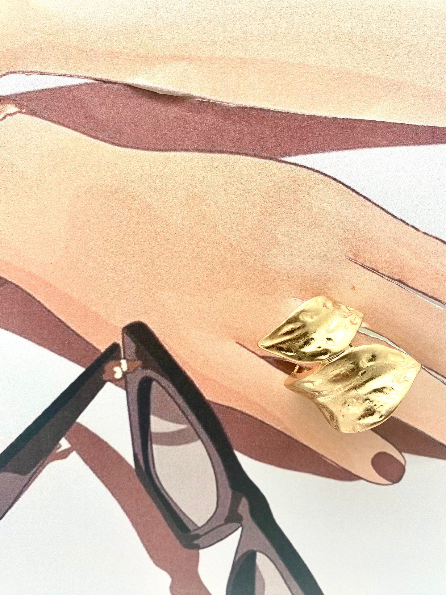 Anillo hojas