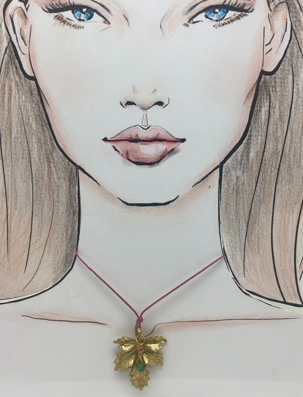 Collar hoja de parra y jade