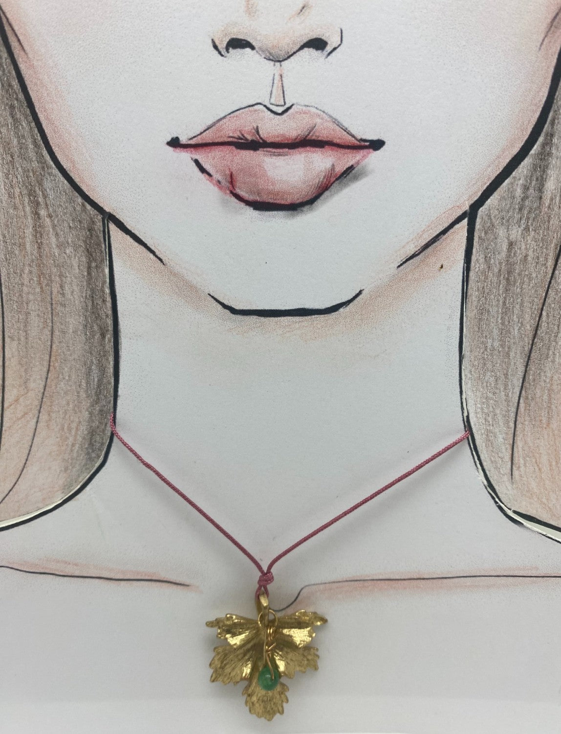 Collar hoja de parra y jade