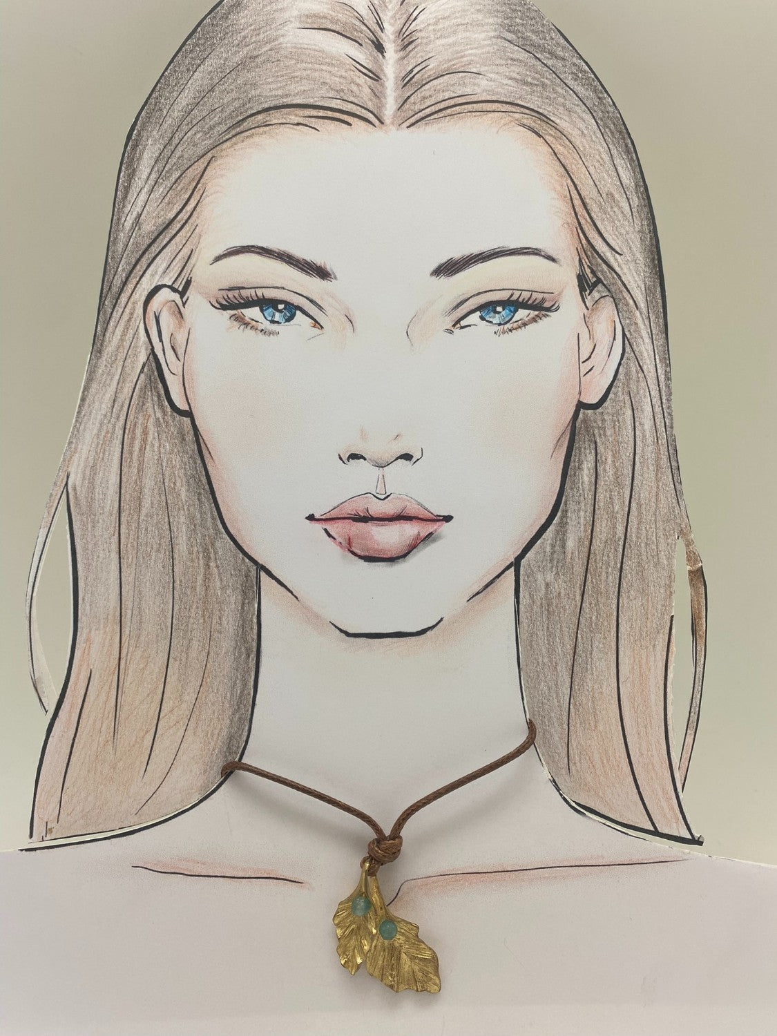 Collar hojas de cala