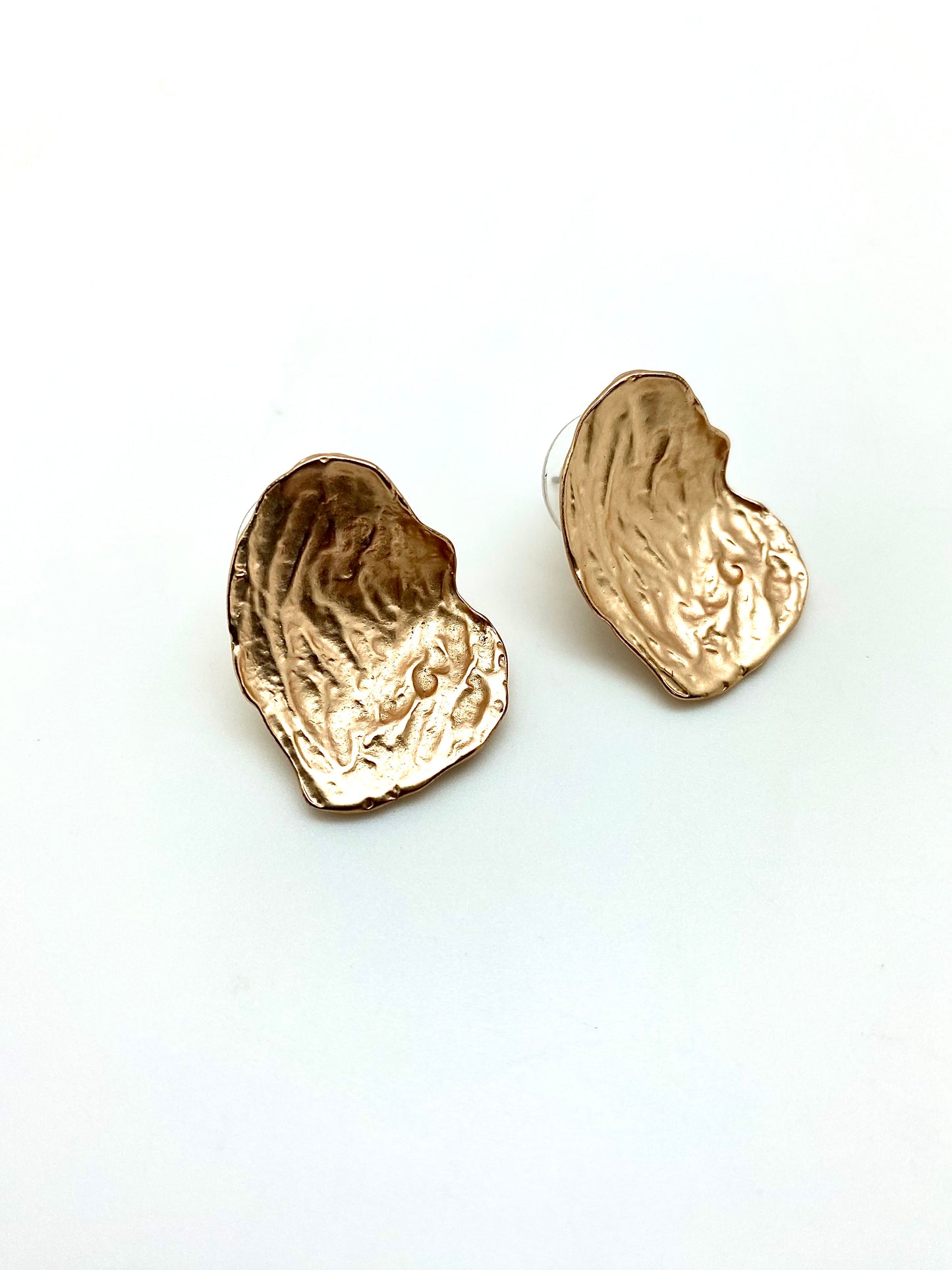 Pendientes hoja rugosa