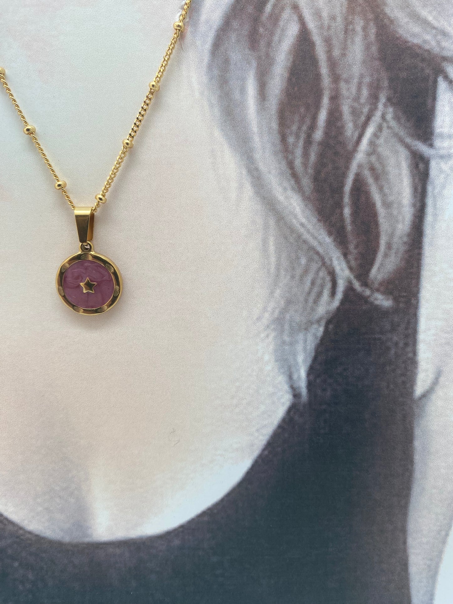 Cadena medalla estrella rosa